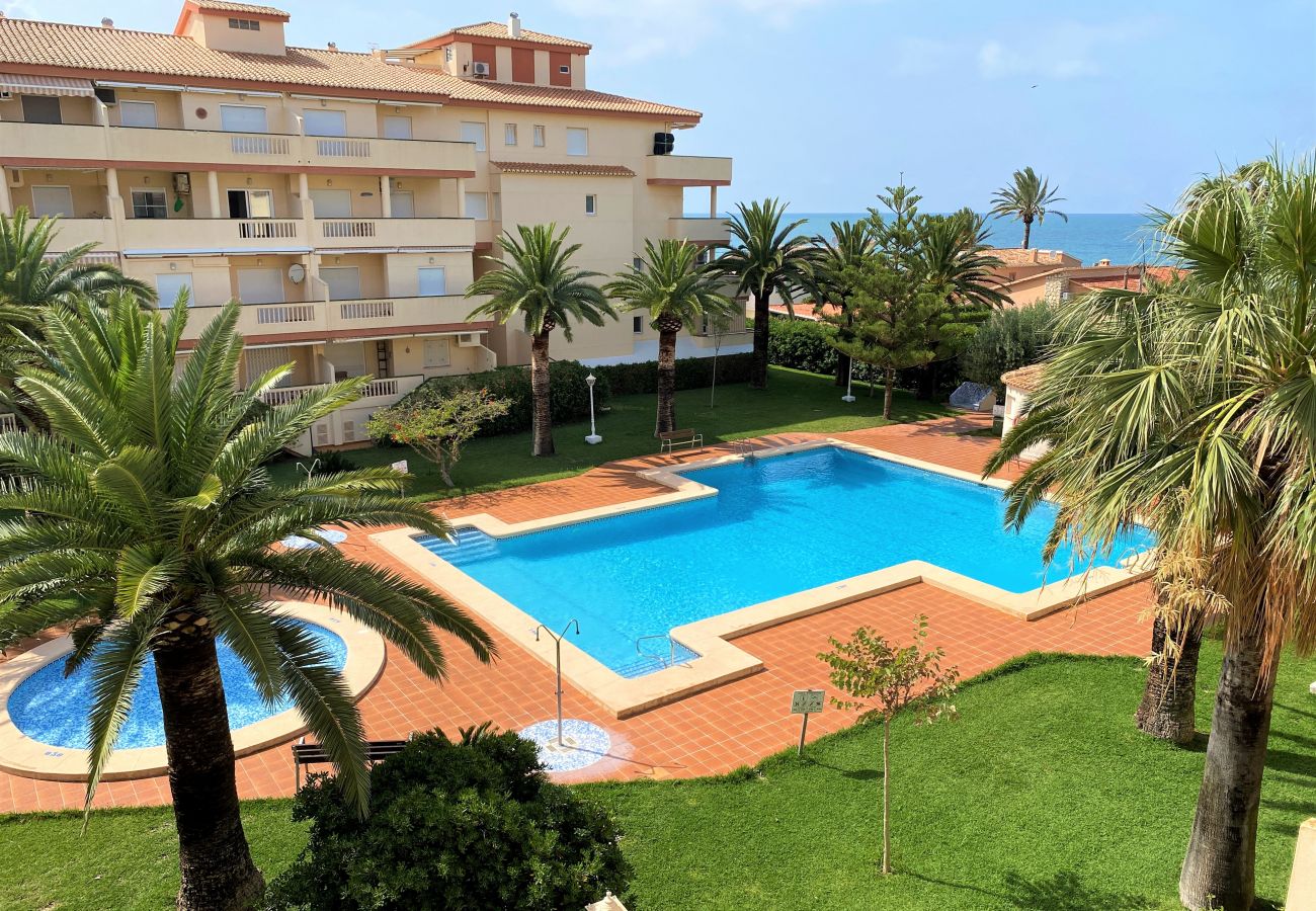 Apartment in Denia - LA MARINA LM075