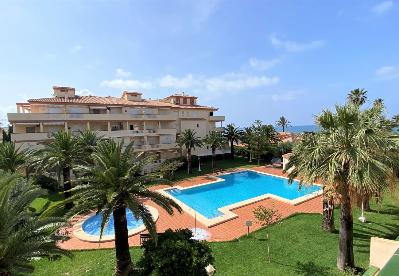 Apartment in Denia - LA MARINA LM075