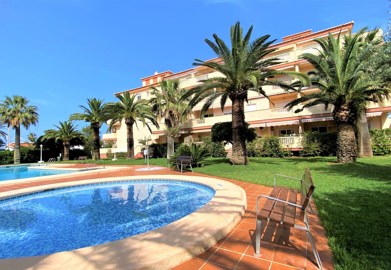 Apartment in Denia - LA MARINA LM075