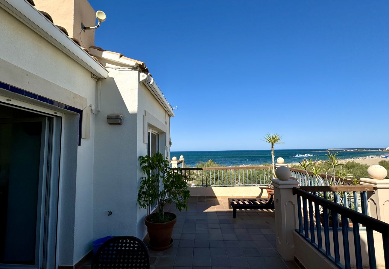 Apartment in Denia - CARLTON 131 LM-031