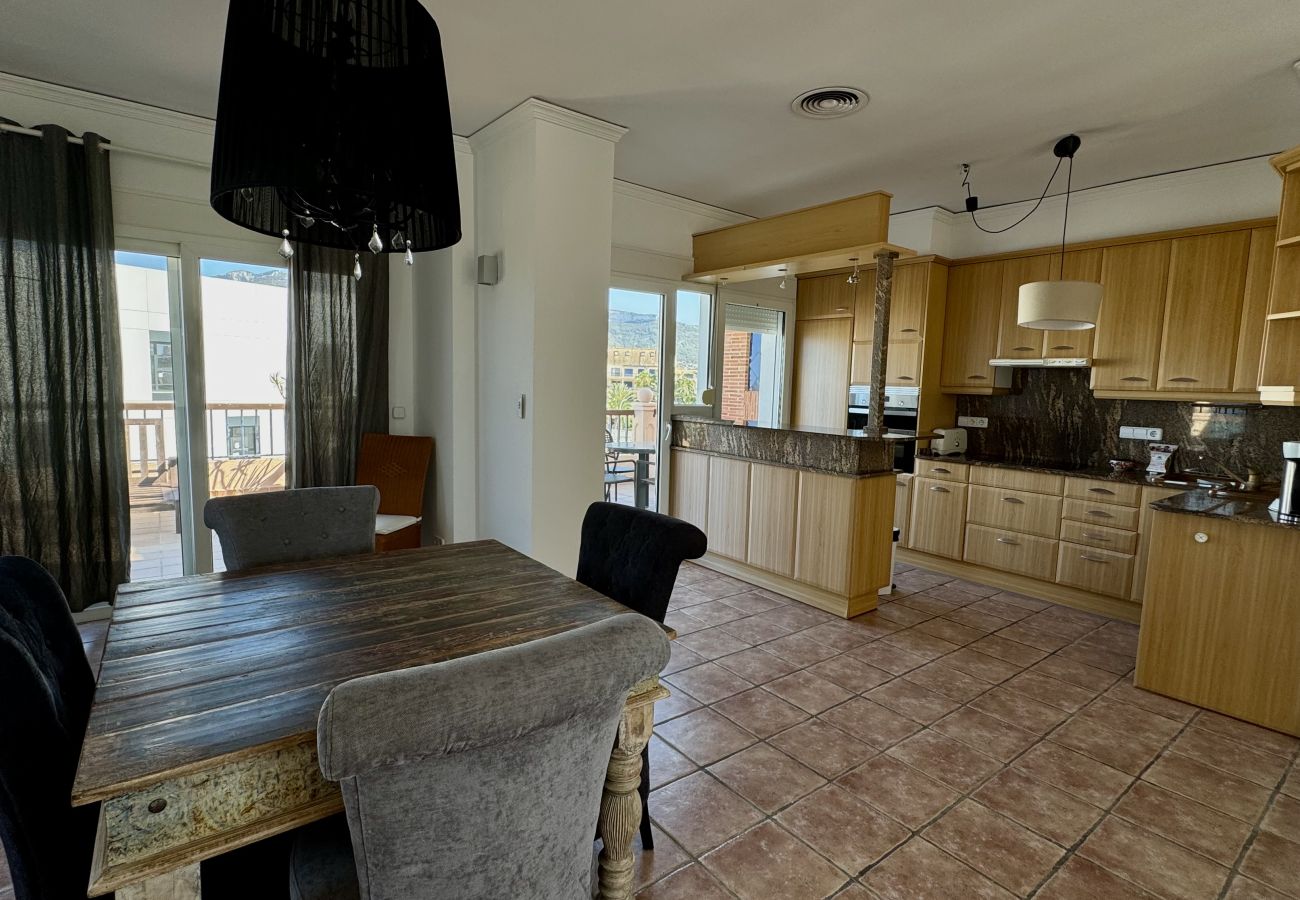 Apartment in Denia - CARLTON 131 LM-031