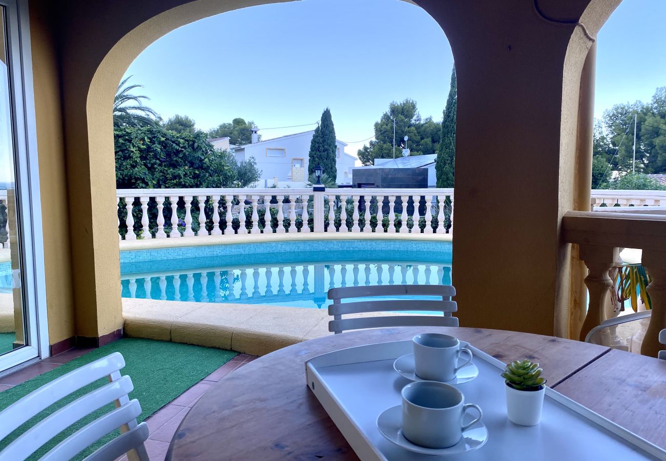 Вилла на Дения / Denia - Villa Canoa-3-d vistas al mar , piscina MT003